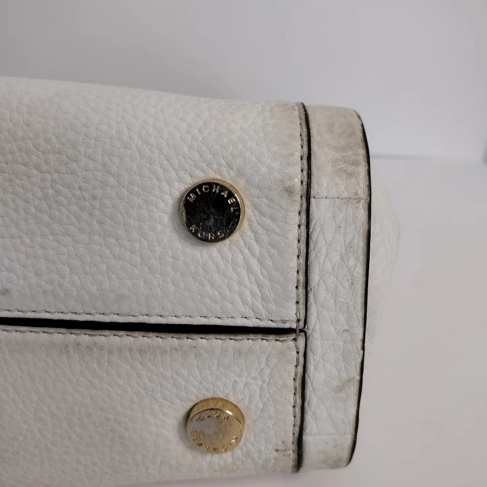 Michael Kors Newbury Leather Shoulder Bag Gold Chain Handles Off White - Picture 8 of 10